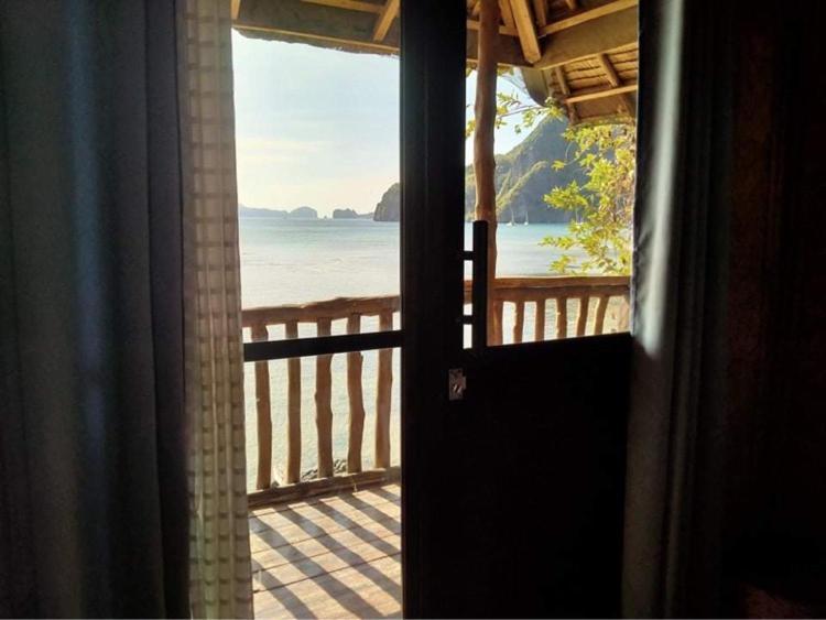 爱妮岛 Hut Sunset Island View酒店 外观 照片