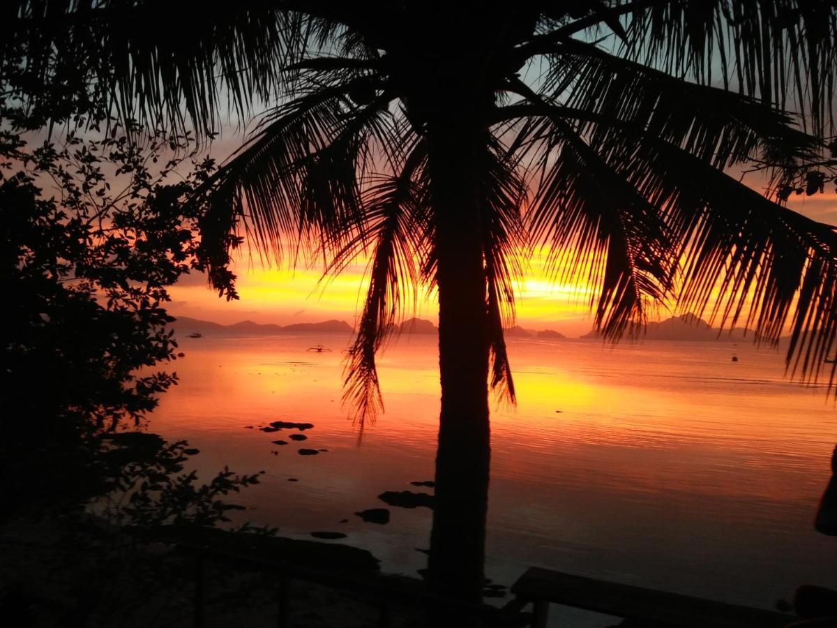 爱妮岛 Hut Sunset Island View酒店 外观 照片